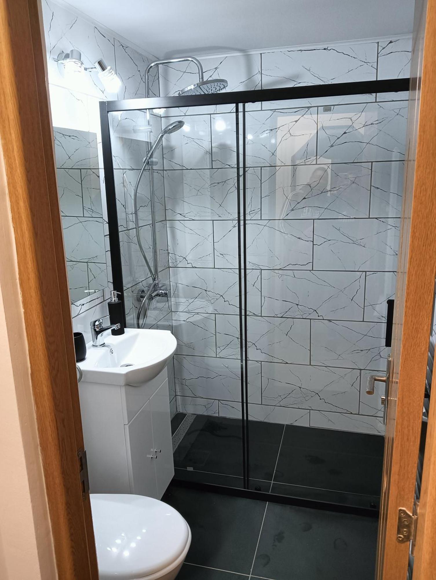 Apartament Hd2 Hunedoara Ngoại thất bức ảnh