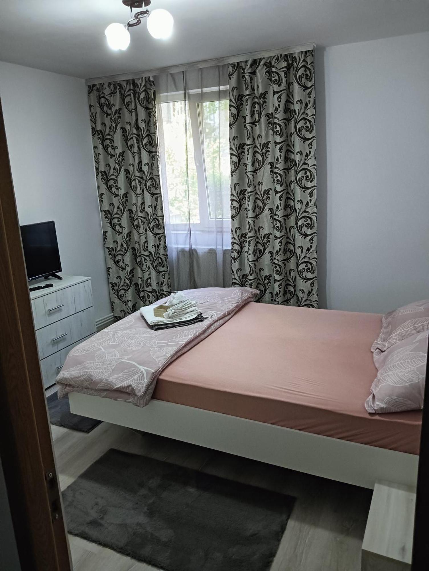 Apartament Hd2 Hunedoara Ngoại thất bức ảnh