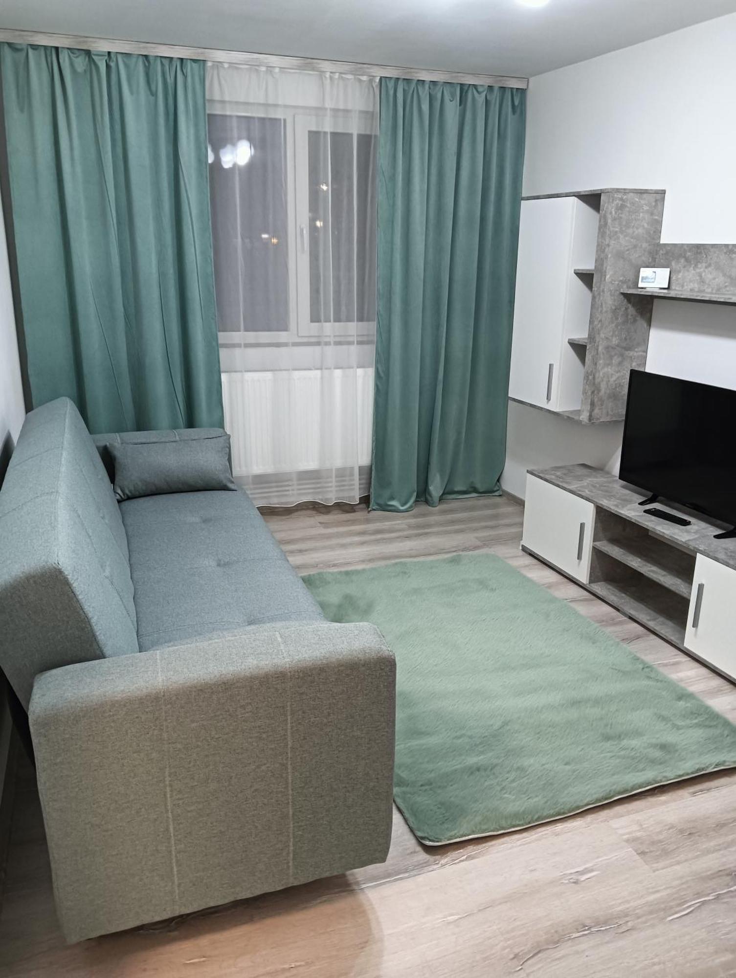 Apartament Hd2 Hunedoara Ngoại thất bức ảnh